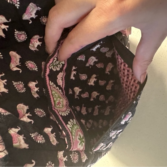 Vera Bradley Pink Elephants Pattern Crossbody - Picture 5 of 6